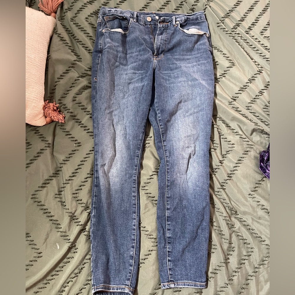 Good American GOOD WAIST SKINNY JEANS size 14/32